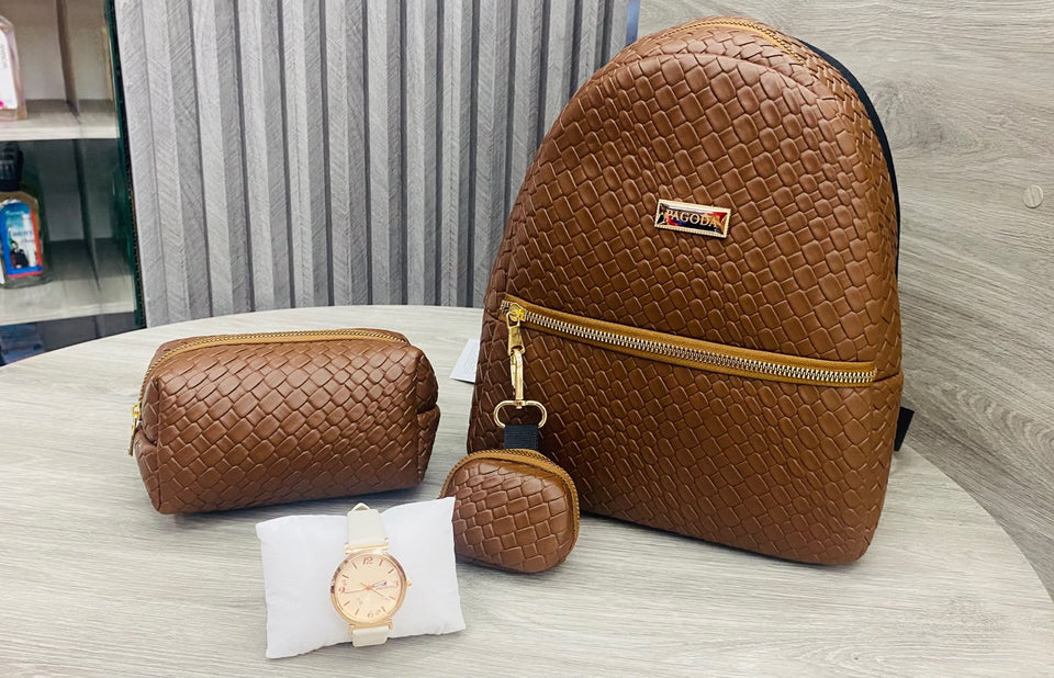 Pagoda® Luxury Set 4 en 1 Todo lo que necesitas para combinar elegante todos los días.